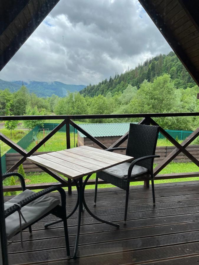Veranda Mykulychyn Dış mekan fotoğraf